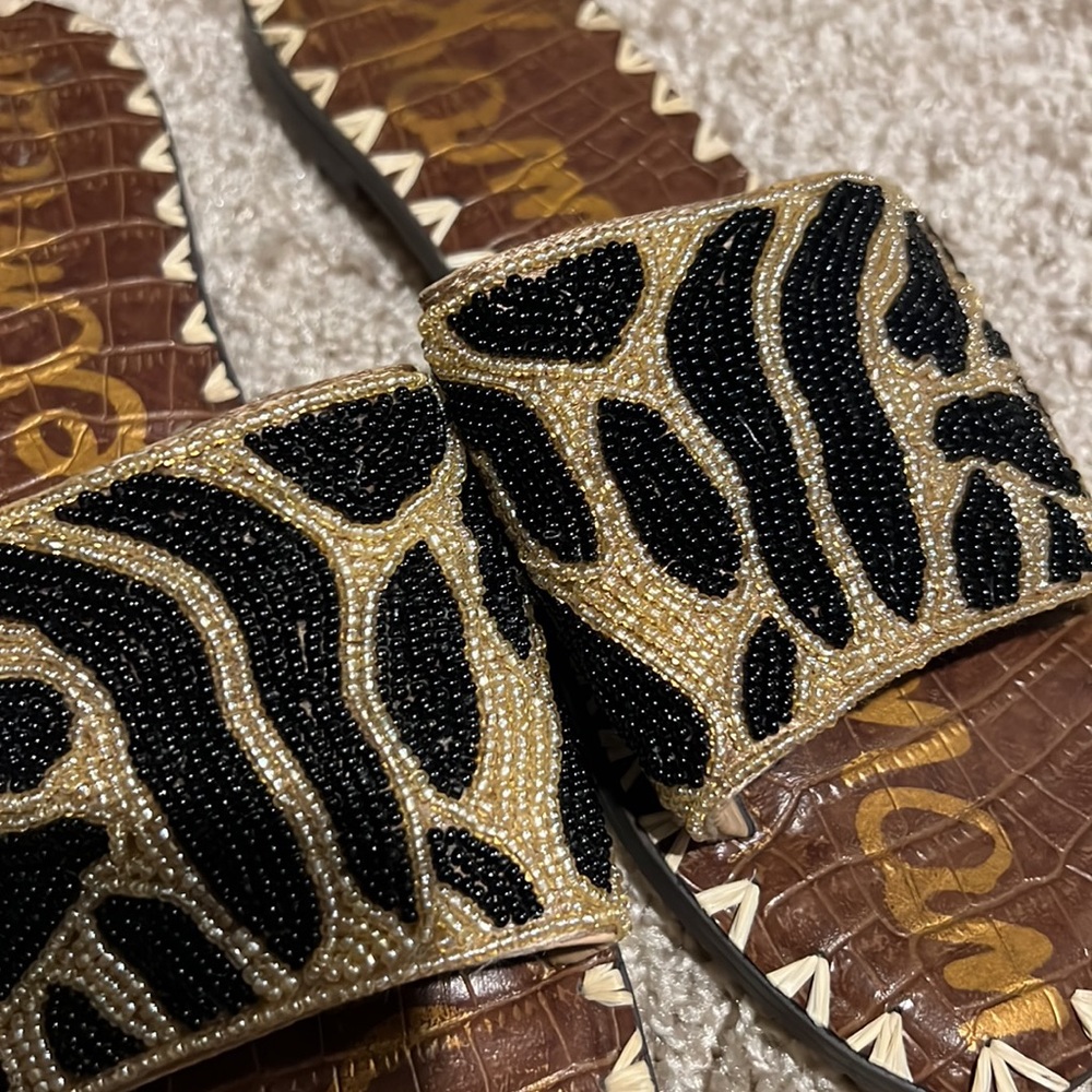 Sam Edelman sandals beautiful zebra beads detail used gently true to size - Picture 15 of 17